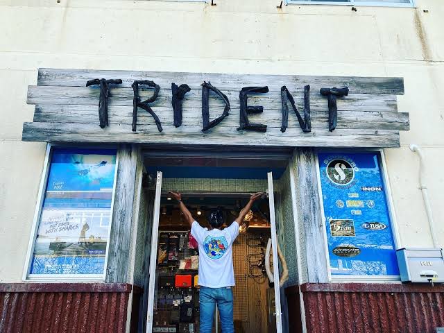 沖縄ダイビング器材ショップ TRIDENT