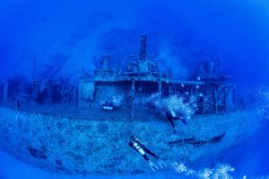 エモンズ ダイビング