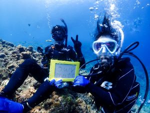 恩納村青の洞窟でダイビングライセンス講習！！