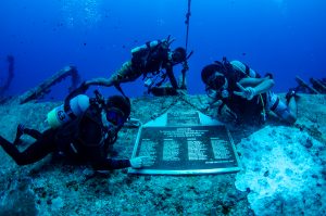 エモンズ ダイビング