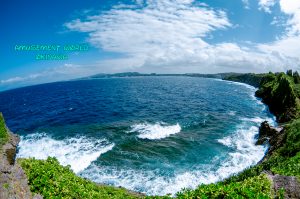 沖縄恩納村　台風通過後の真栄田岬、ダイビングは無理ですね・・