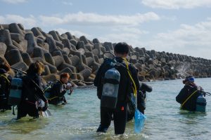 沖縄 ビーチクリーン