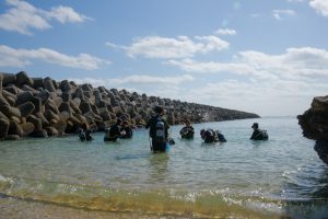 沖縄 ビーチクリーン