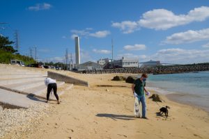 沖縄 ビーチクリーン