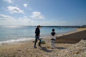 沖縄 ビーチクリーン