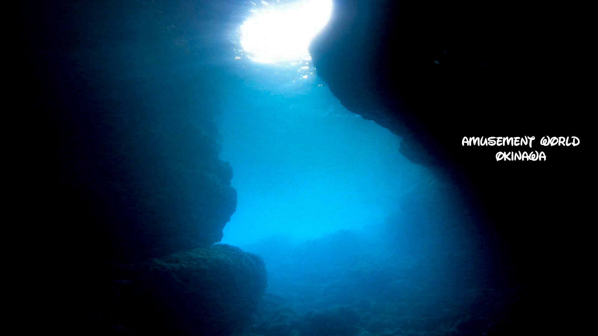 青の洞窟でダイビング！